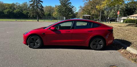 Tesla Model 3 2022