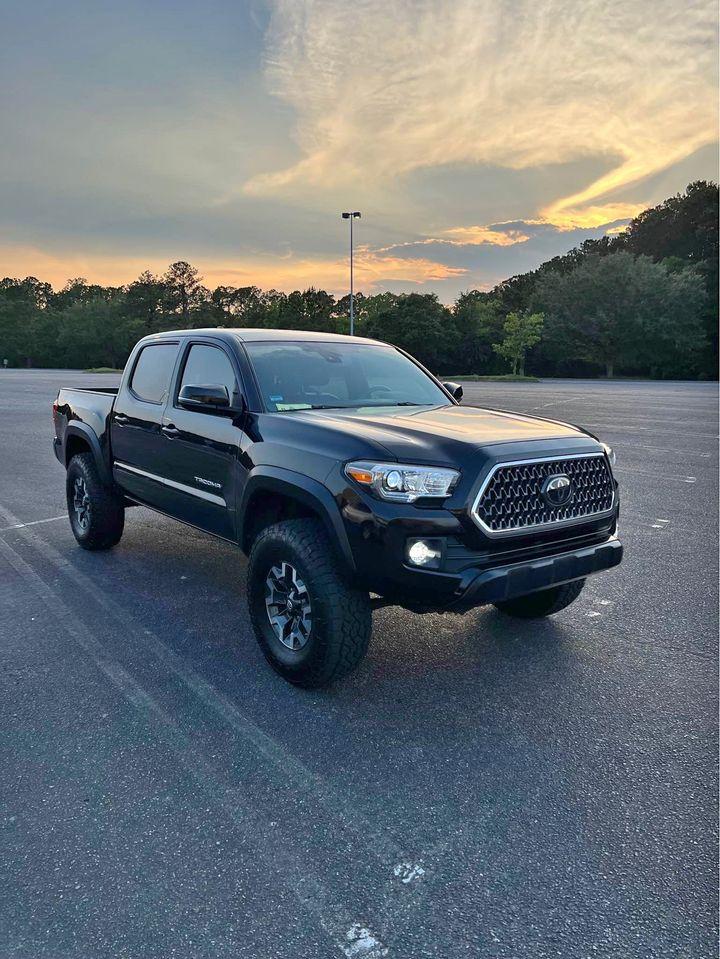 Toyota Tacoma 2018 in Nantucket, MA