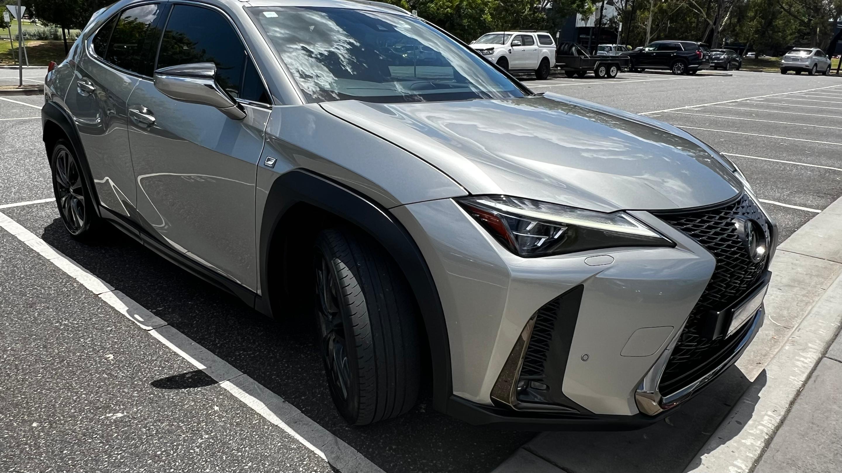 Lexus UX200 2020 in Doveton