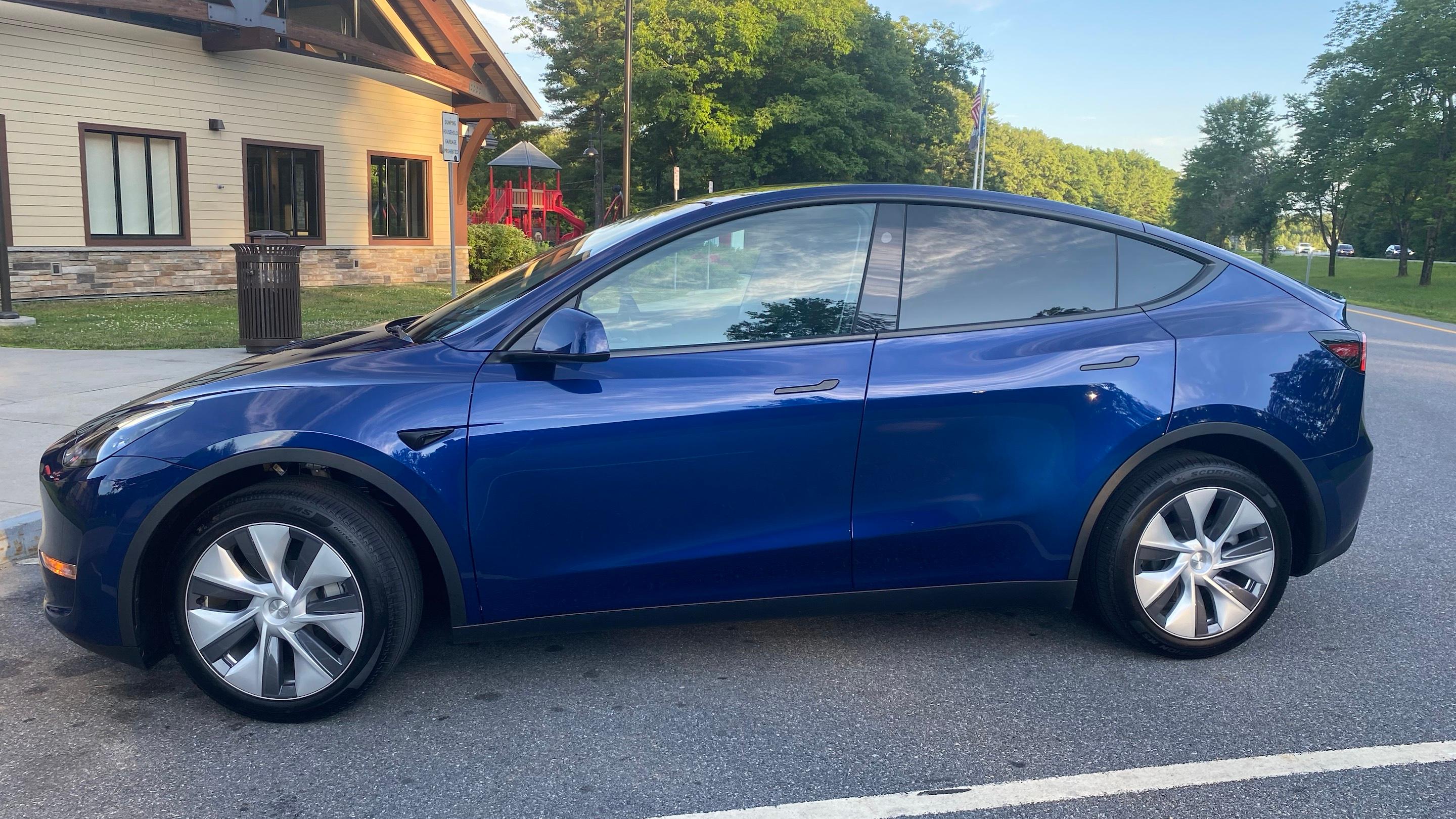 Tesla Model Y 2024 in Colchester, VT