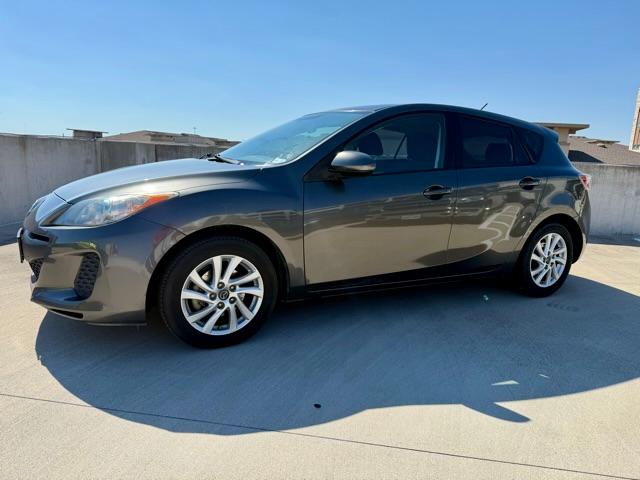 Mazda Mazda3 2013 in Andover, KS