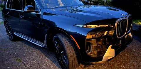 BMW X7 2025