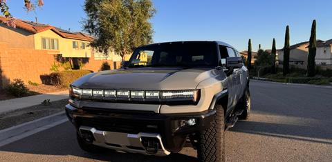 GMC HUMMER EV SUV 2025