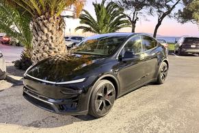 Tesla Model Y 2026 in Burlingame