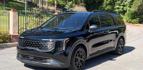 Kia Carnival Hybrid 2026