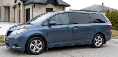 Toyota Sienna 2015