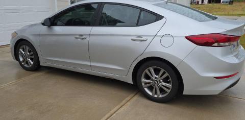 Hyundai Elantra 2017