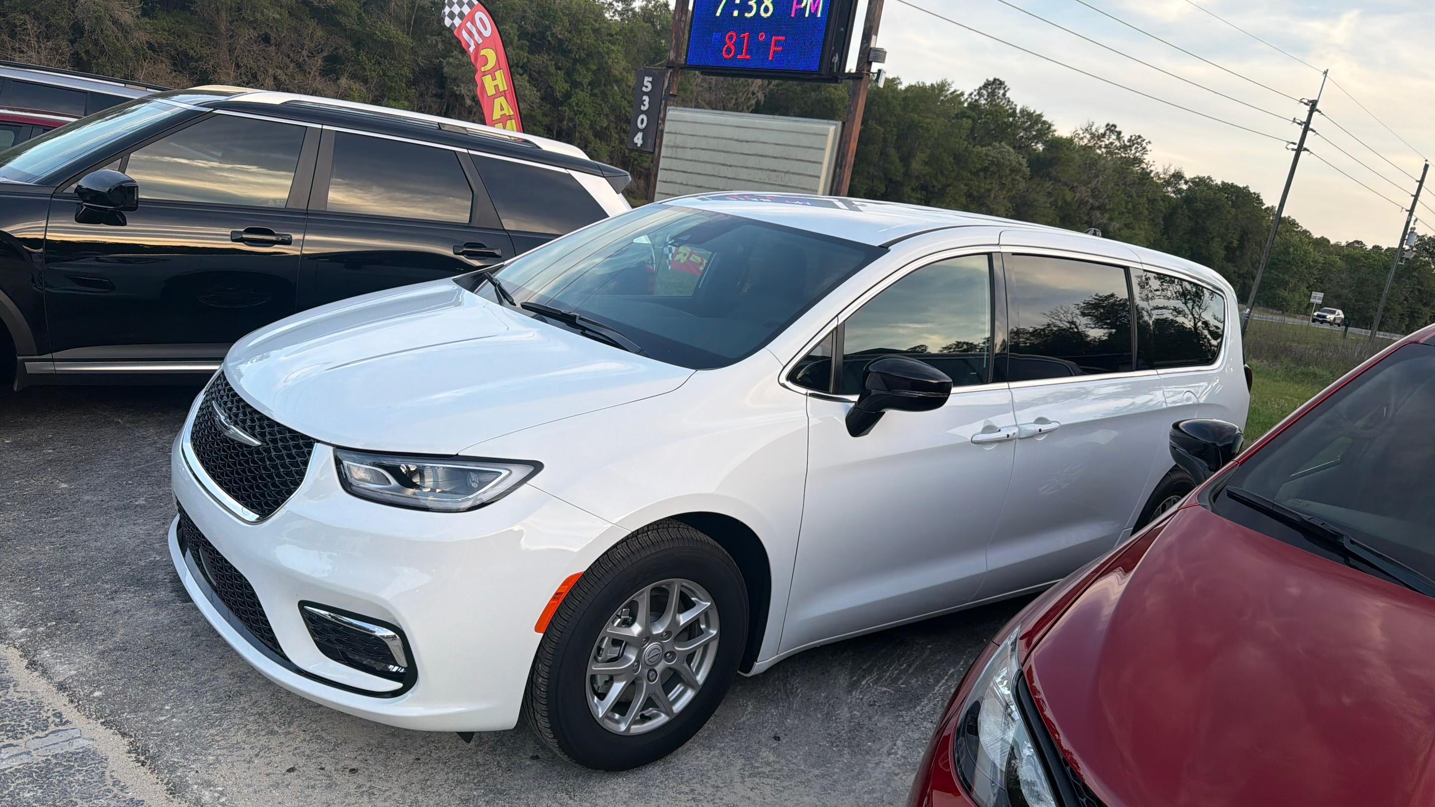 Chrysler Pacifica 2026 in 