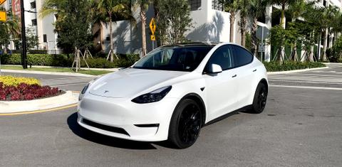 Tesla Model Y 2022