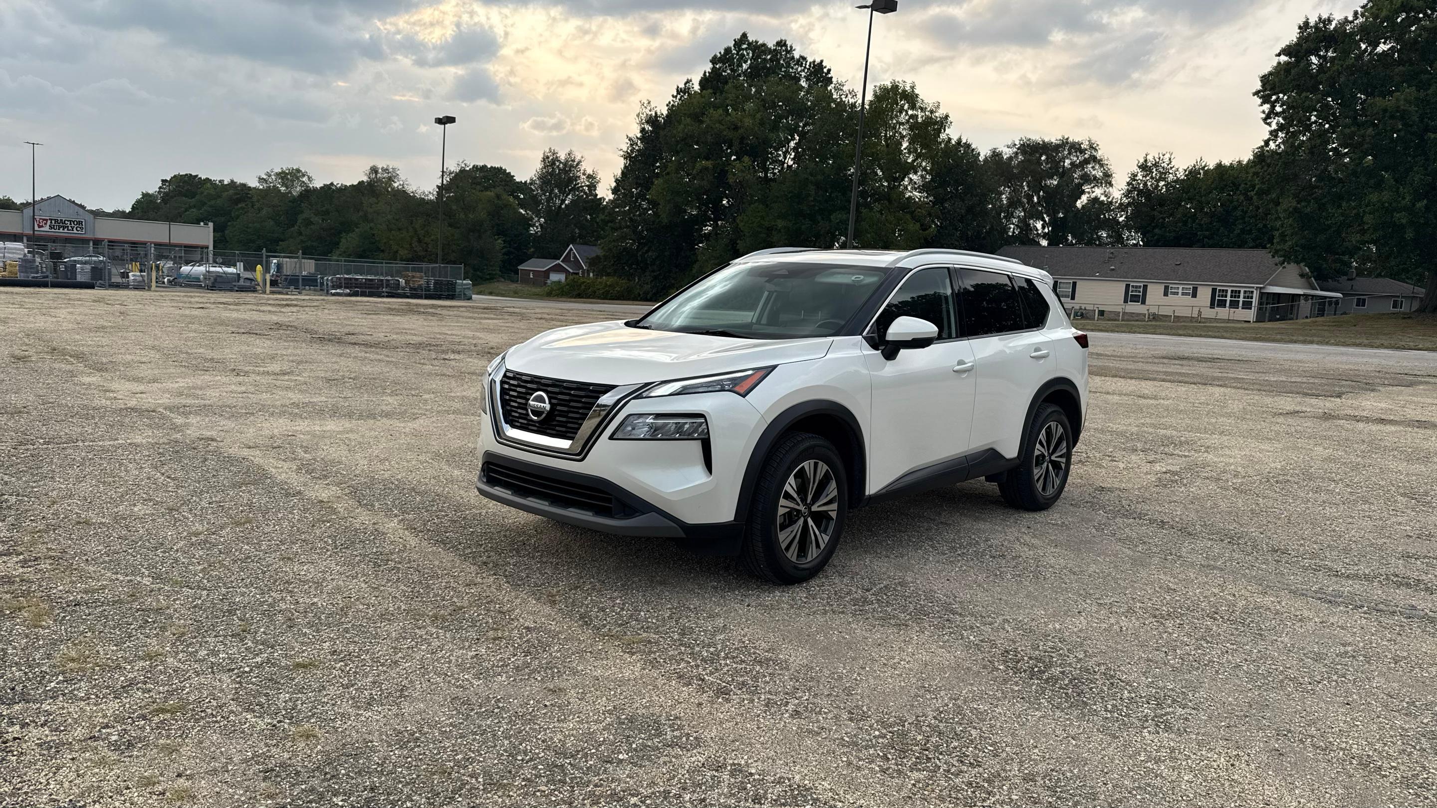 Nissan Rogue 2021 in Akron, OH