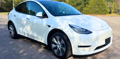 Tesla Model Y 2023
