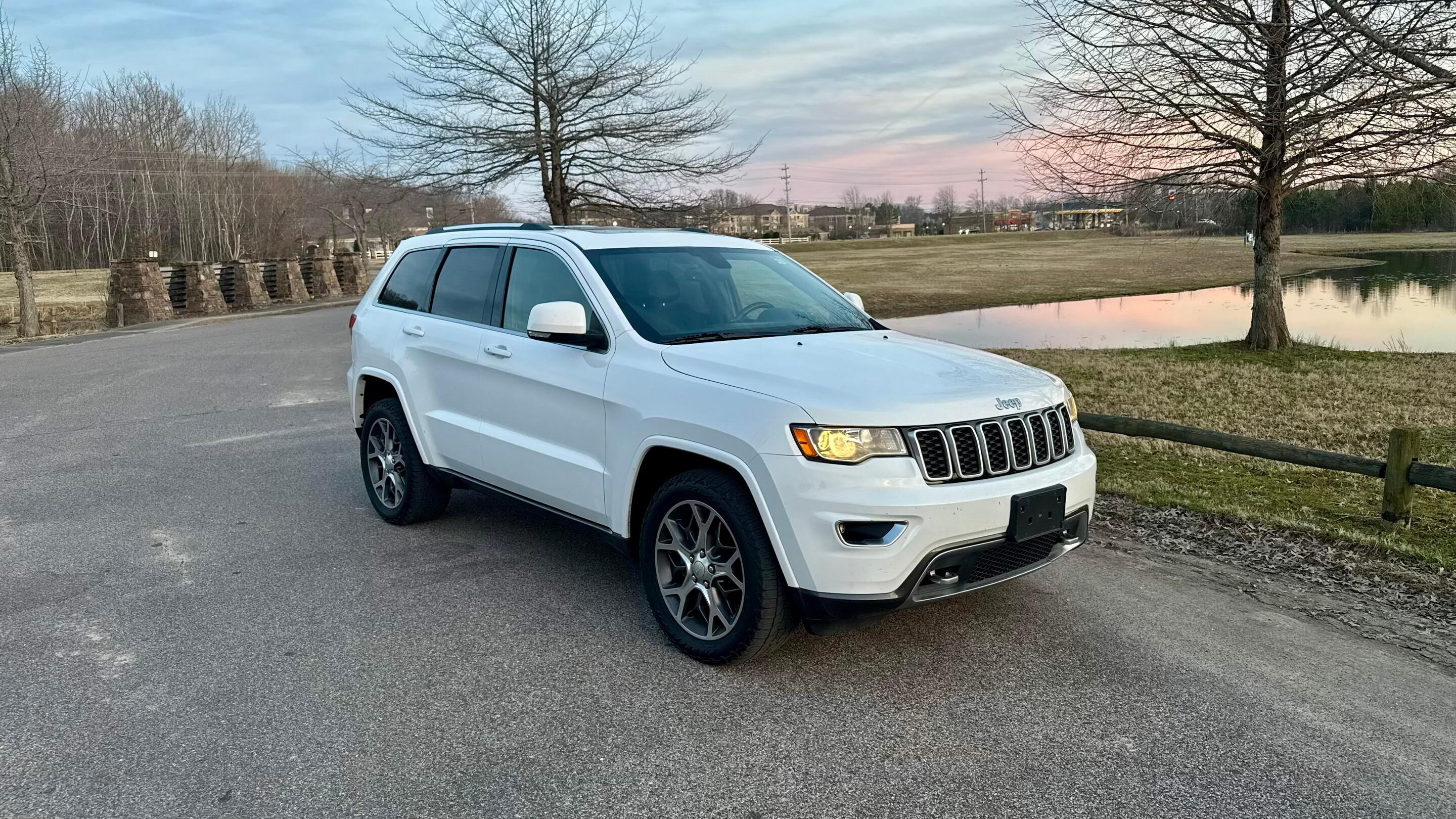 Jeep Grand Cherokee 2018 in Memphis, TN