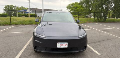 Tesla Model Y 2026