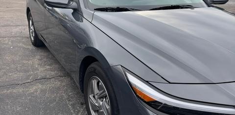 Hyundai Elantra 2025