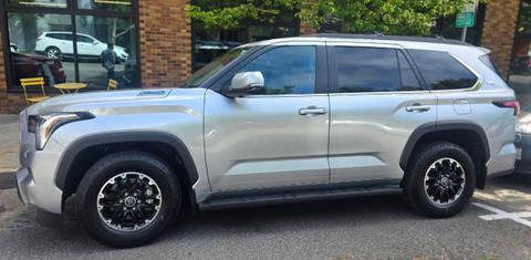 Toyota Sequoia 2024