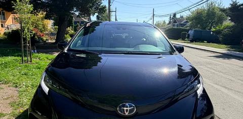 Toyota Sienna 2025