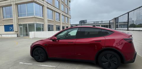 Tesla Model Y 2026