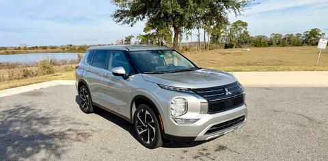 Mitsubishi Outlander 2023
