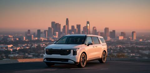 Kia Carnival Hybrid 2026
