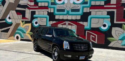 Cadillac Escalade ESV 2013