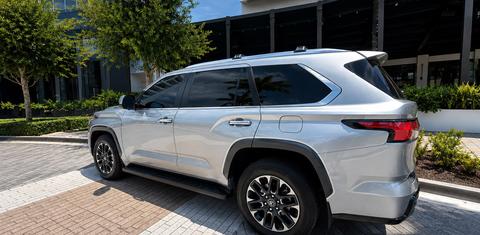 Toyota Sequoia 2026