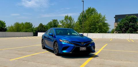 Toyota Camry 2018