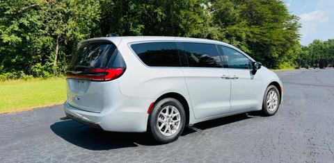 Chrysler Pacifica 2024