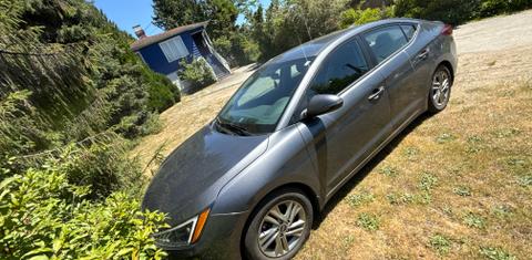 Hyundai Elantra 2020