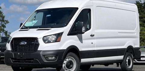 Ford Transit Cargo 2025
