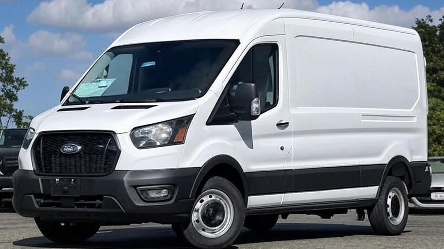 Ford Transit Cargo 2025 in Roseville, CA