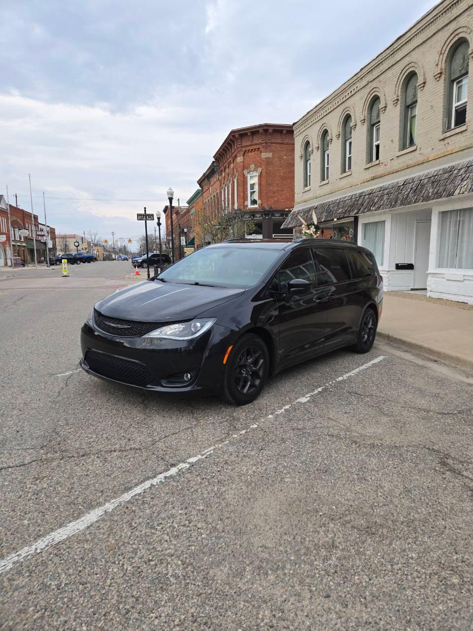 Chrysler Pacifica 2018 in 