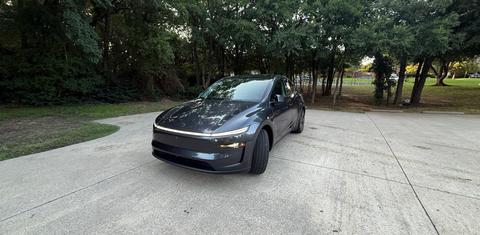 Tesla Model Y 2026