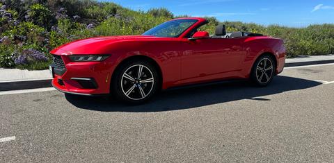 Ford Mustang 2024