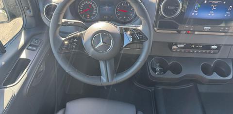 Mercedes-Benz Sprinter 2024
