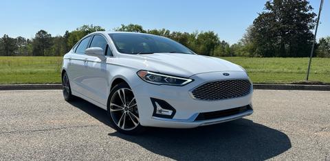 Ford Fusion 2020