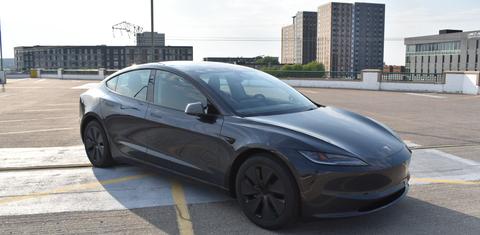 Tesla Model 3 2025