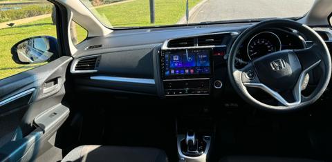 Honda Fit Hybrid 2014