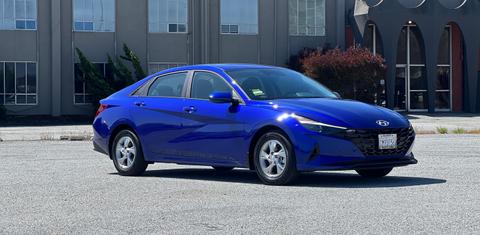 Hyundai Elantra 2023