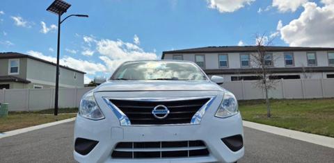 Nissan Versa 2018