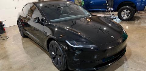 Tesla Model 3 2025