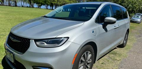 Chrysler Pacifica 2023
