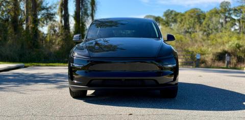 Tesla Model Y 2026