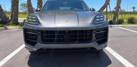 Porsche Cayenne 2025