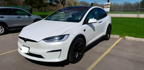 Tesla Model X 2025