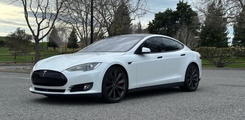Tesla Model S 2016