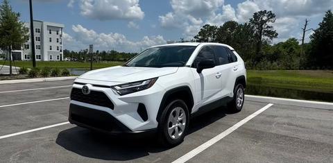 Toyota RAV4 2025