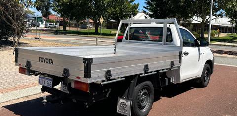 Toyota HILUX 2023