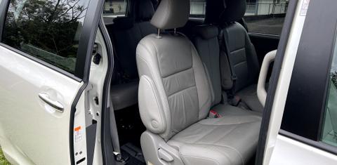 Toyota Sienna 2016