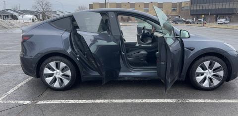 Tesla Model Y 2021
