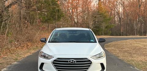 Hyundai Elantra 2017